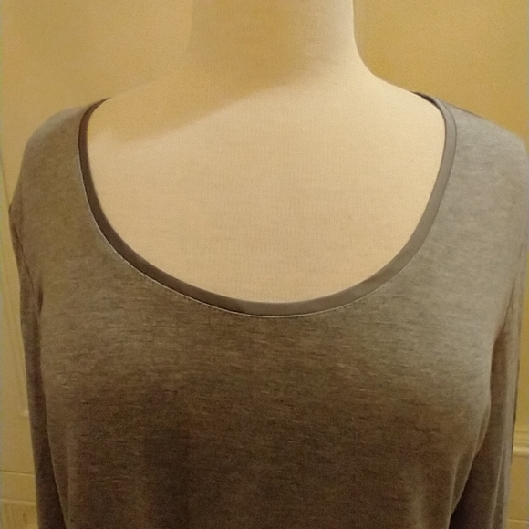 WHBM Gray Size L 95% rayon 5% spandex Long sleeved Lightweight Knit Shirt - Picture 7 of 8
